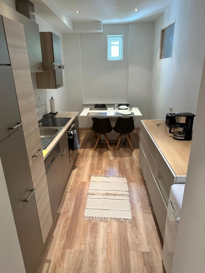 Cozy 8-Person Home In Vienna Located At Haberlgasse 82 N1 Exterior photo
