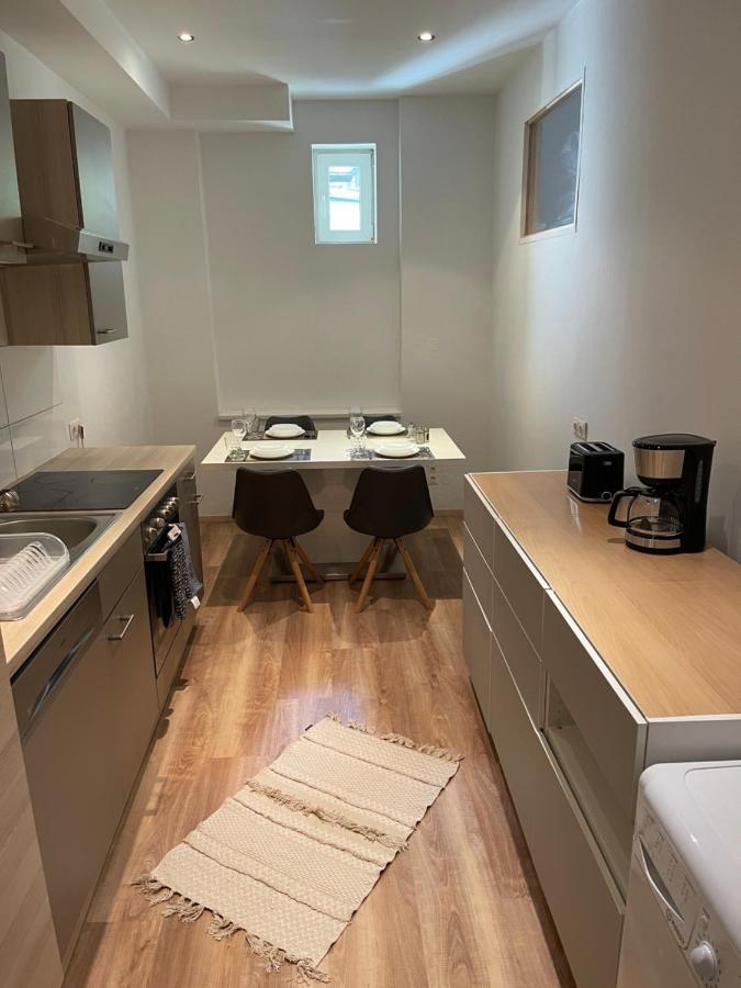 Cozy 8-Person Home In Vienna Located At Haberlgasse 82 N1 Exterior photo