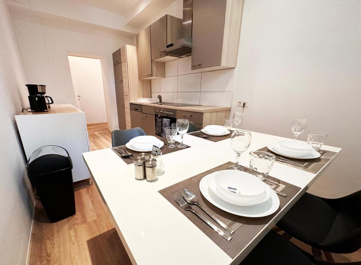 Cozy 8-Person Home In Vienna Located At Haberlgasse 82 N1 Exterior photo